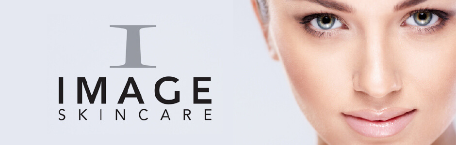 Image Skincare woman smiling banner
